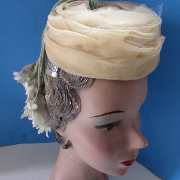 Vintage Little Topper Hat Pleated Organdy Dangling Blossoms main image 7